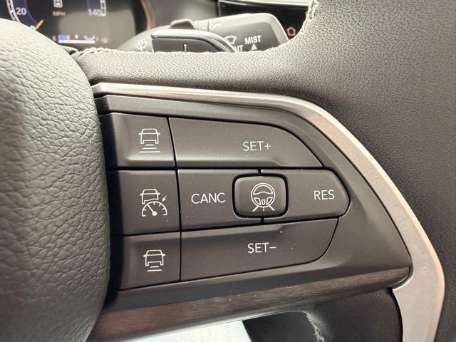 new 2026 Jeep Grand Cherokee car, priced at $46,873