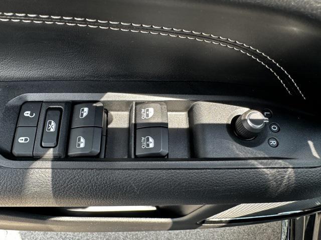 used 2022 Jeep Compass car, priced at $22,000