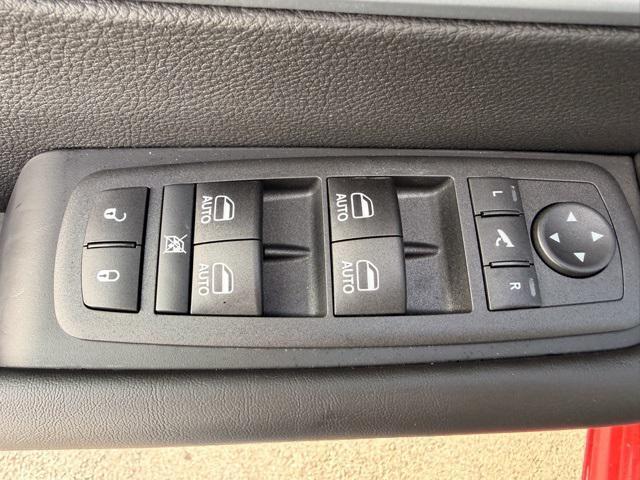 new 2026 Chrysler Pacifica car, priced at $48,523