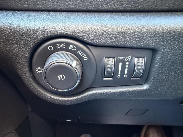 new 2026 Chrysler Pacifica car, priced at $46,590