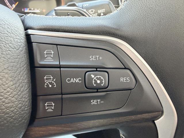 new 2025 Jeep Grand Cherokee car, priced at $50,023