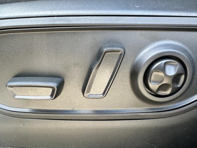 new 2025 Jeep Grand Cherokee L car, priced at $42,892