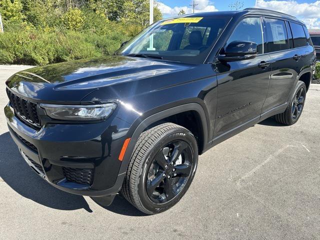 new 2025 Jeep Grand Cherokee L car, priced at $42,892