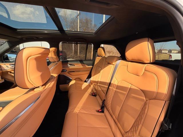 new 2026 Jeep Grand Cherokee car, priced at $62,768