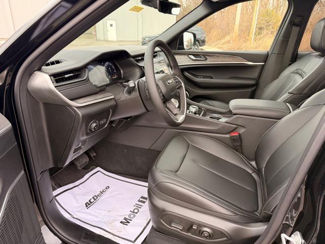 new 2026 Jeep Grand Cherokee L car, priced at $52,698