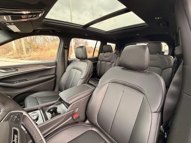 new 2026 Jeep Grand Cherokee L car, priced at $52,698