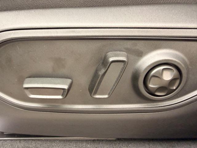 new 2026 Jeep Grand Cherokee L car, priced at $52,698