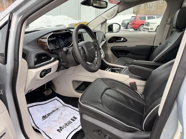 used 2023 Chrysler Pacifica car, priced at $37,500