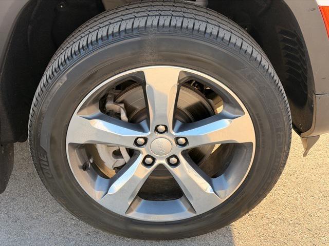 used 2022 Jeep Grand Cherokee L car, priced at $31,000