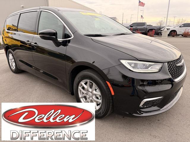 new 2026 Chrysler Pacifica car, priced at $41,465