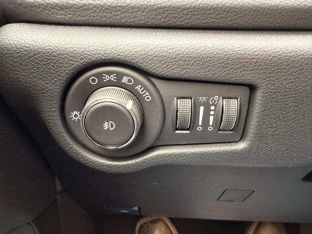 new 2026 Chrysler Pacifica car, priced at $41,965