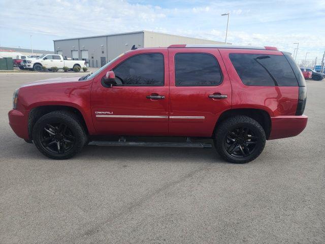 used 2014 GMC Yukon car, priced at $11,000