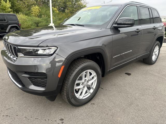 new 2025 Jeep Grand Cherokee car, priced at $38,437