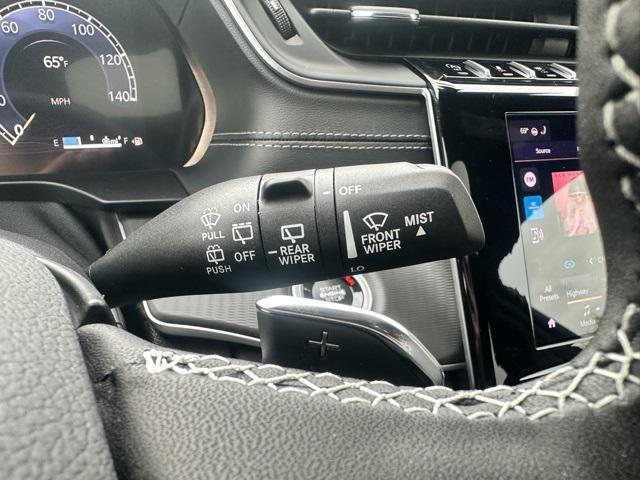 new 2025 Jeep Grand Cherokee car, priced at $38,437