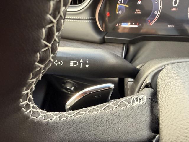 new 2025 Jeep Grand Cherokee car, priced at $46,594