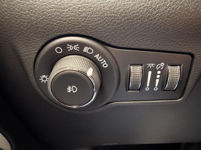 new 2026 Jeep Compass car, priced at $33,406