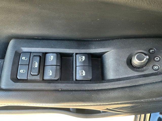 used 2023 Jeep Grand Cherokee L car, priced at $30,000