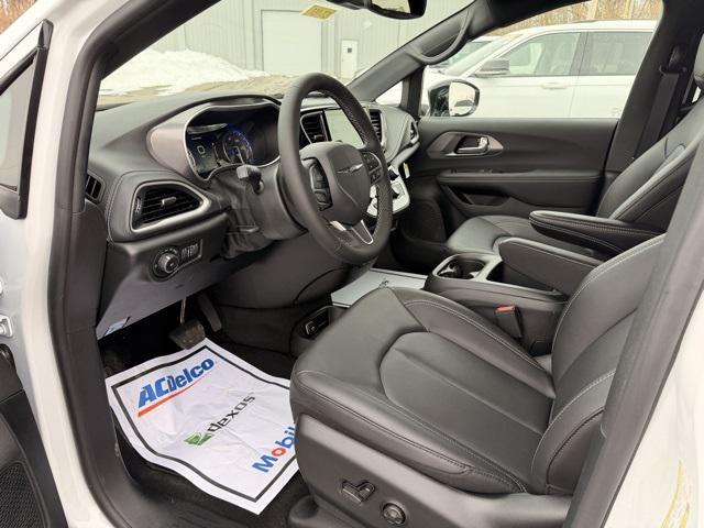 new 2026 Chrysler Pacifica car, priced at $41,399