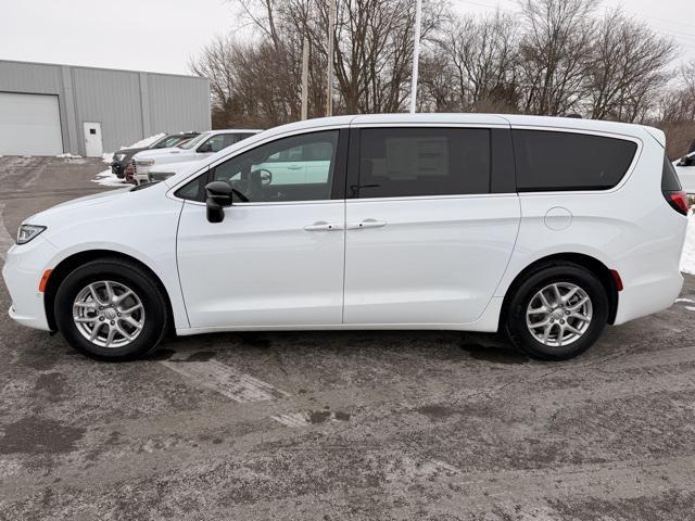 new 2026 Chrysler Pacifica car, priced at $41,399