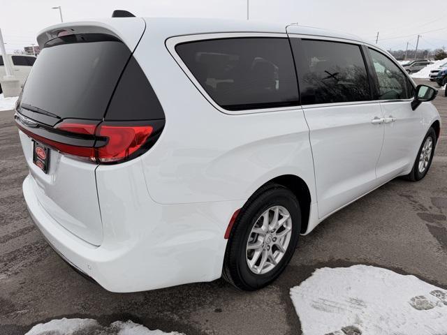new 2026 Chrysler Pacifica car, priced at $41,399