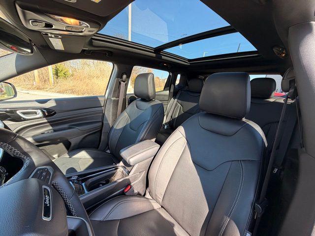 used 2022 Jeep Compass car, priced at $25,000