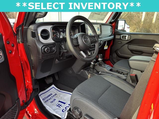 new 2025 Jeep Wrangler car, priced at $46,685