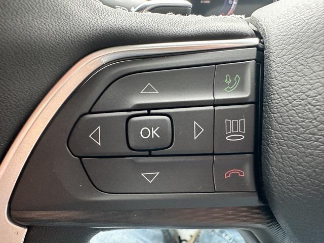 new 2025 Jeep Grand Cherokee car, priced at $39,788