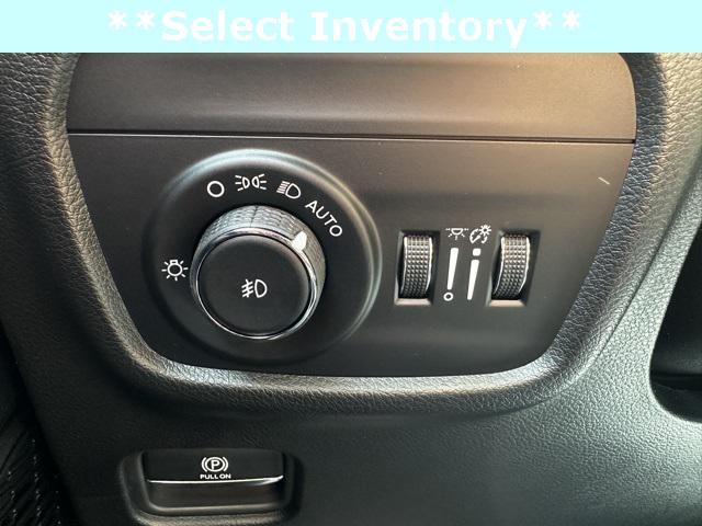 new 2025 Jeep Grand Cherokee car, priced at $44,594