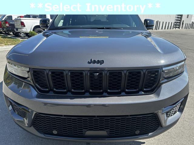 new 2025 Jeep Grand Cherokee car, priced at $44,594