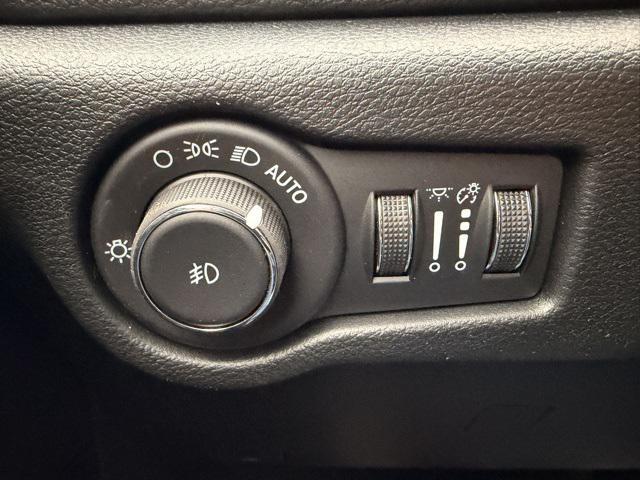 new 2026 Chrysler Pacifica car, priced at $45,710