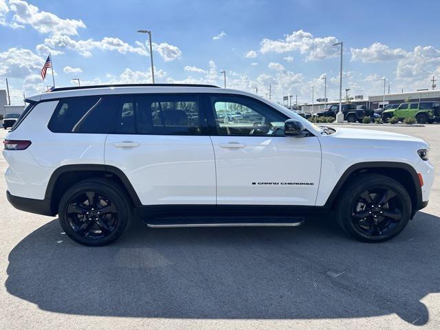 used 2024 Jeep Grand Cherokee L car, priced at $37,500