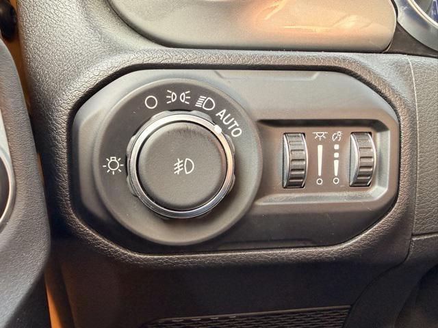 used 2021 Jeep Wrangler Unlimited car, priced at $32,000