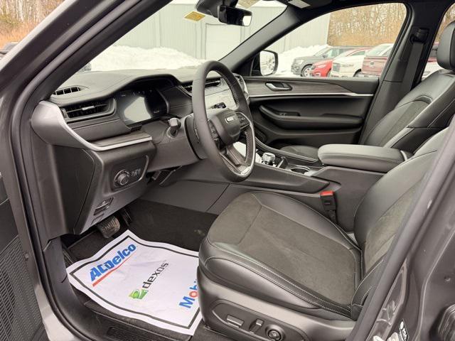 new 2026 Jeep Grand Cherokee car, priced at $48,291