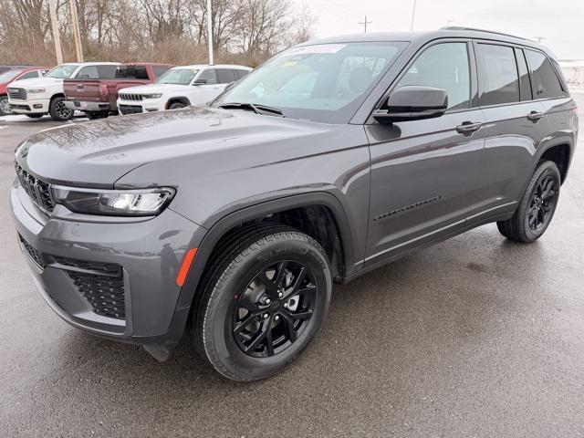 new 2026 Jeep Grand Cherokee car, priced at $48,291