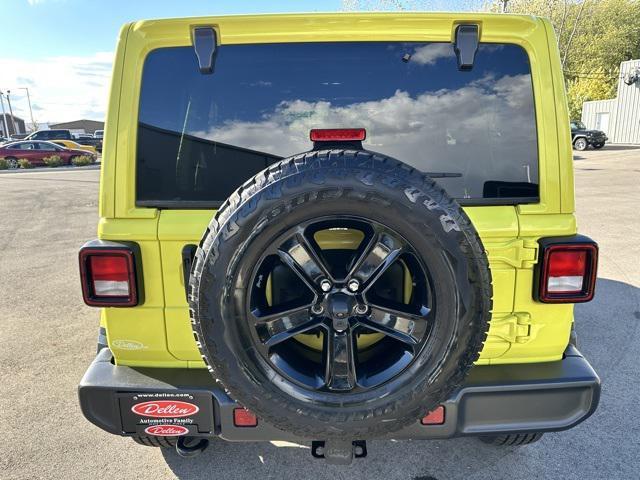 used 2022 Jeep Wrangler Unlimited car, priced at $33,000