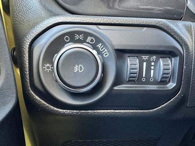 used 2022 Jeep Wrangler Unlimited car, priced at $33,000