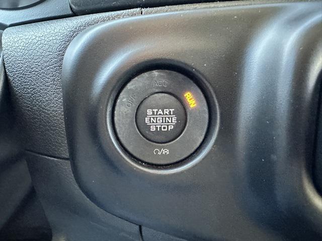 used 2022 Jeep Wrangler Unlimited car, priced at $33,000