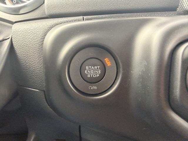 used 2022 Jeep Gladiator car, priced at $31,500