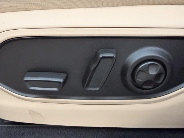 new 2026 Jeep Grand Cherokee car, priced at $50,021