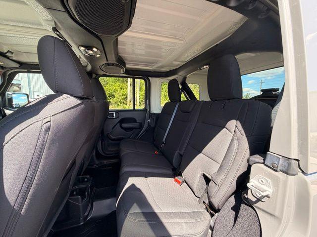 used 2022 Jeep Wrangler Unlimited car, priced at $41,549