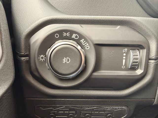 new 2026 Jeep Wrangler car, priced at $51,681