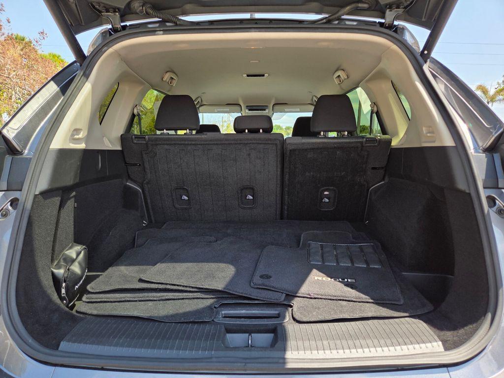used 2024 Nissan Rogue car, priced at $19,994