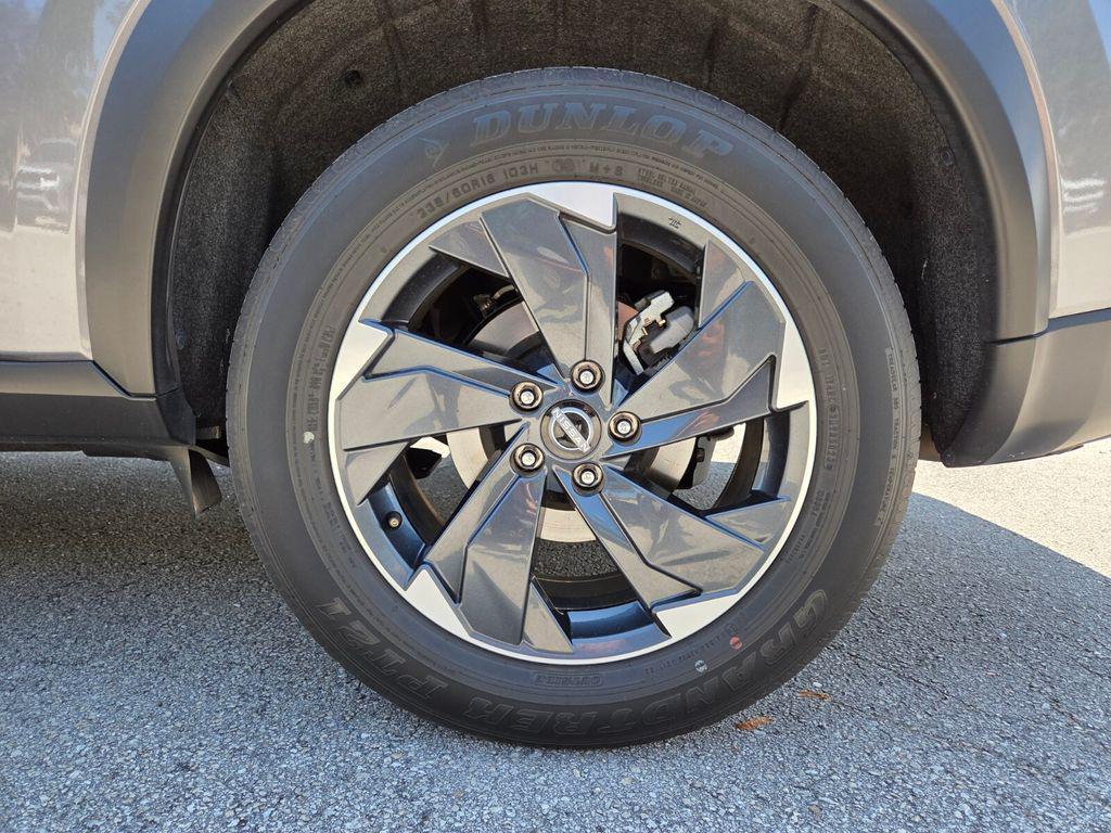 used 2024 Nissan Rogue car, priced at $19,994