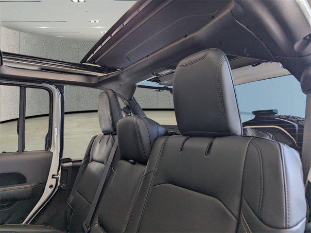 new 2025 Jeep Wrangler car, priced at $89,995