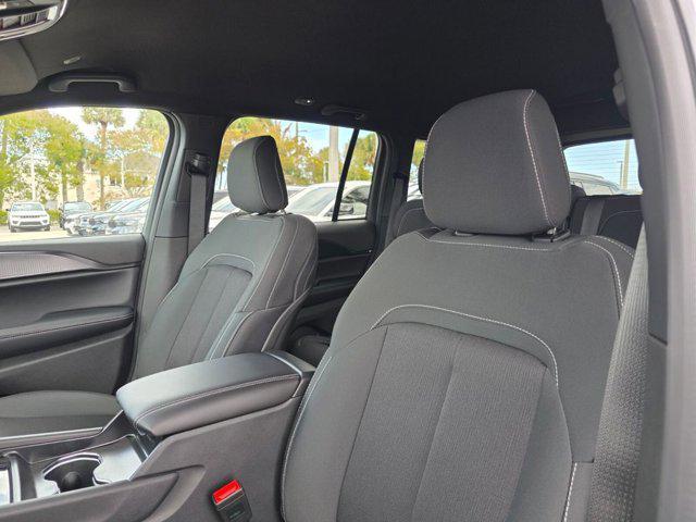 new 2026 Jeep Grand Cherokee car, priced at $32,492