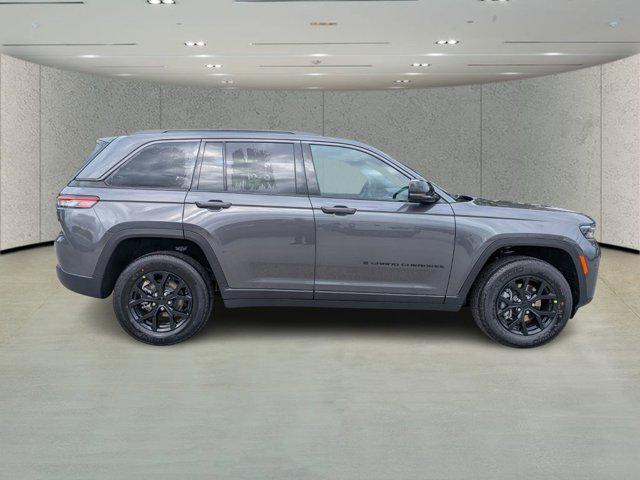 new 2026 Jeep Grand Cherokee car, priced at $40,042