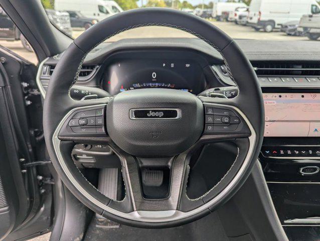 new 2026 Jeep Grand Cherokee car, priced at $40,042