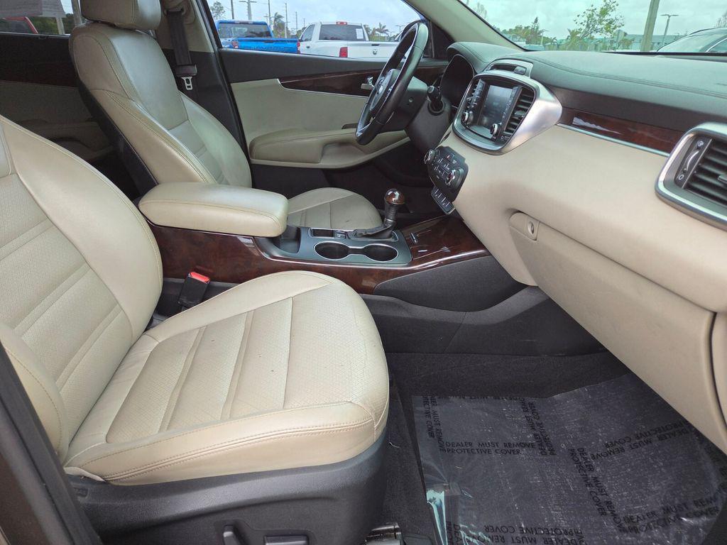 used 2018 Kia Sorento car, priced at $15,379