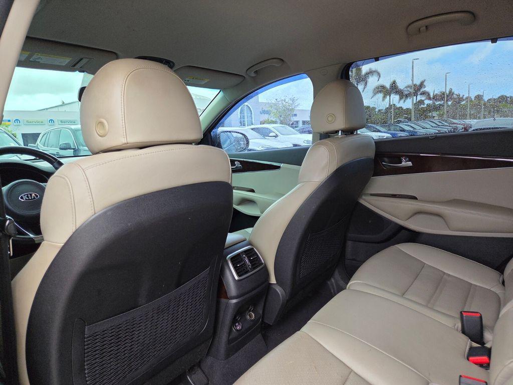 used 2018 Kia Sorento car, priced at $15,379