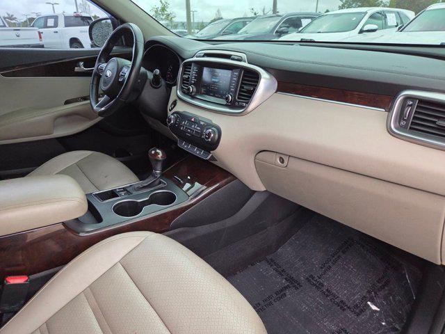 used 2018 Kia Sorento car, priced at $13,492
